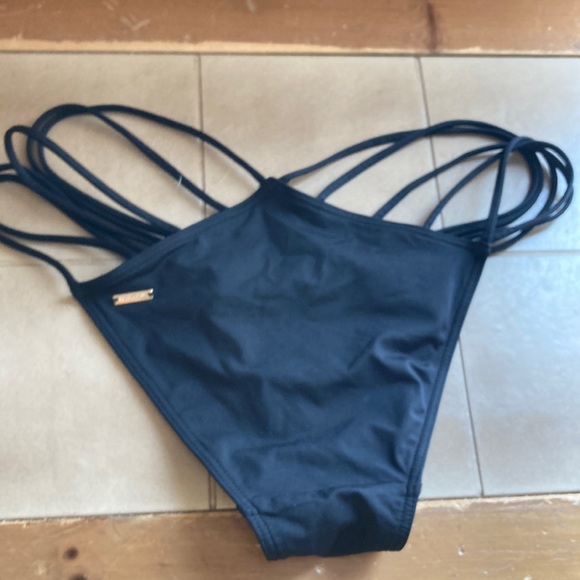 Victoria’s Secret swim bottom M - Picture 1 of 3